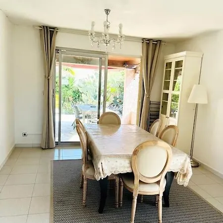 فيلة 4 Clim, A Pied